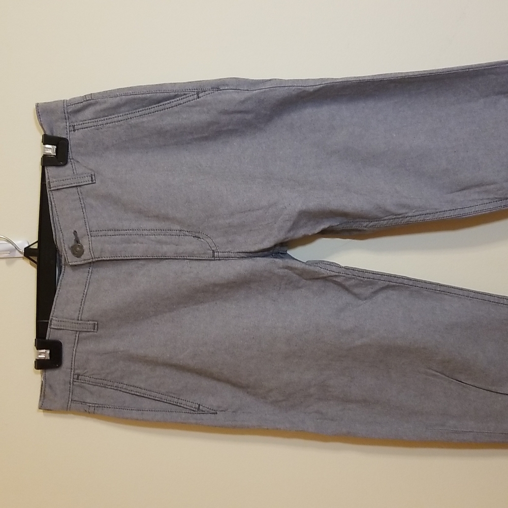 Men's gray Levi's jeans size 32x32
